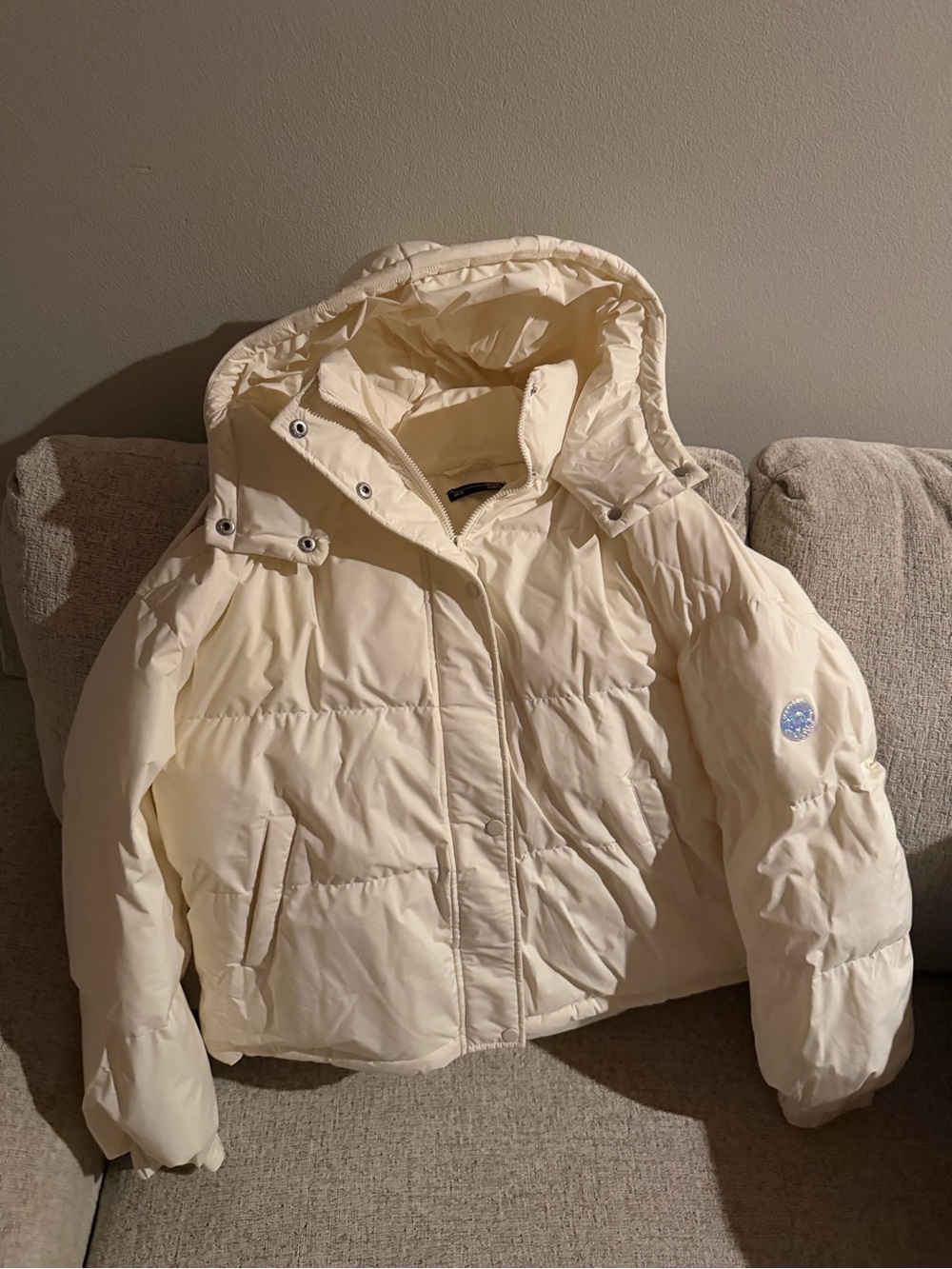 Cream puffer jacket - Picture 4 of 5